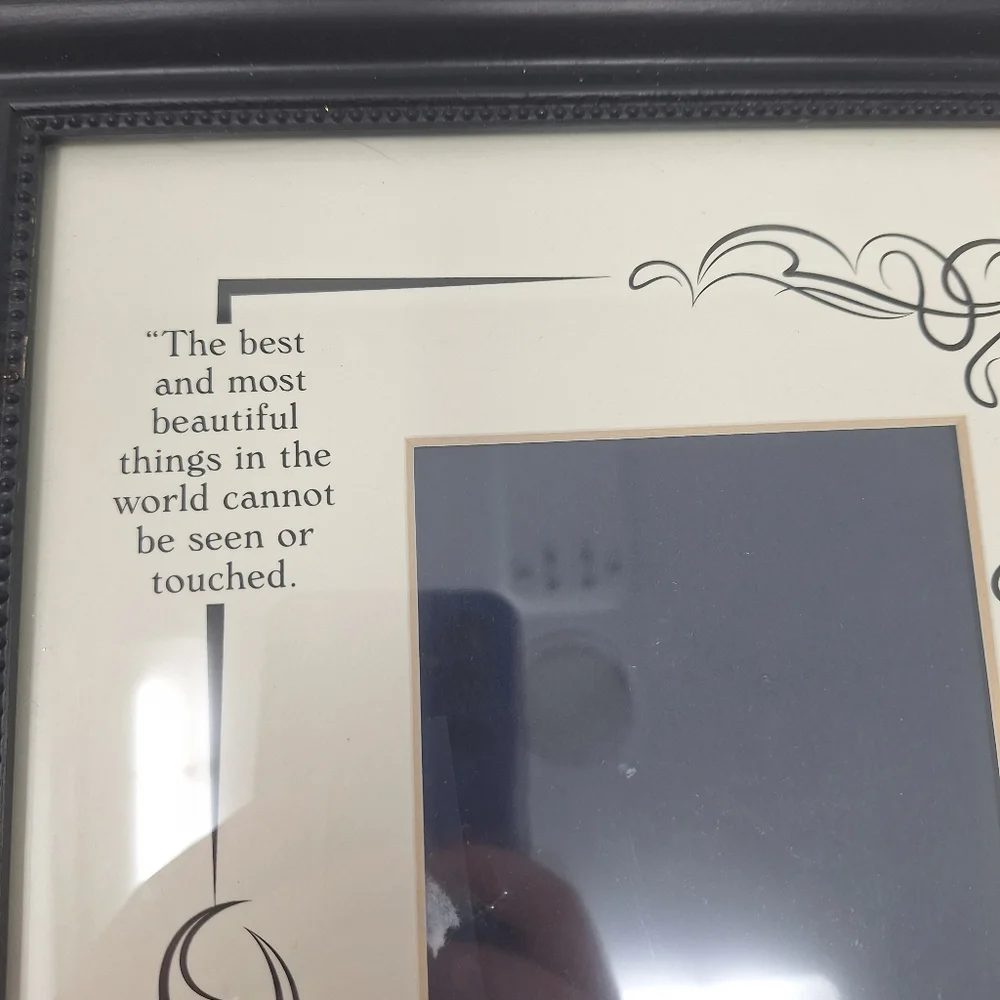 Helen Keller Inspirational Photo Quote Frame Love Heart Decorative Vertical Hang